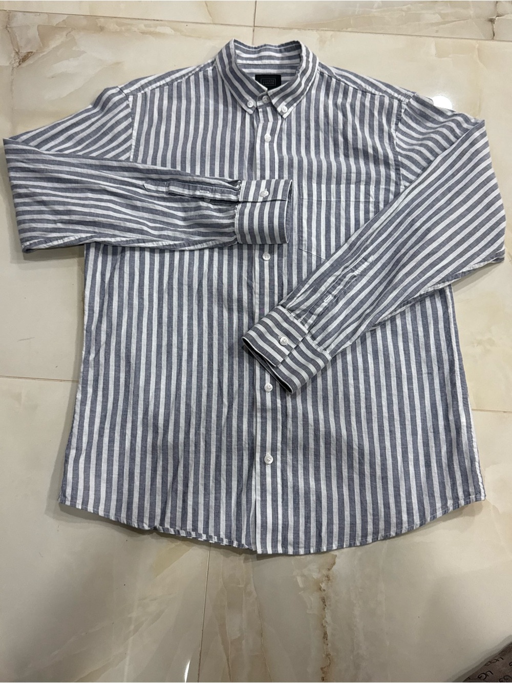 14th & Union Blue and White Vertical Stripe Button-Down Shirt